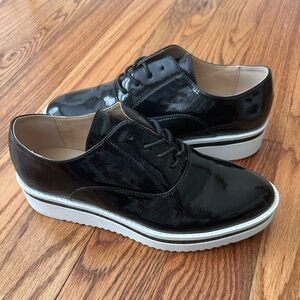 Black patent leather platform oxfords